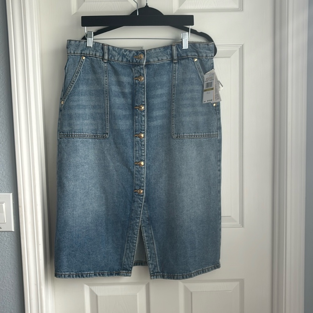 Michael Kors denim skirt size NWT